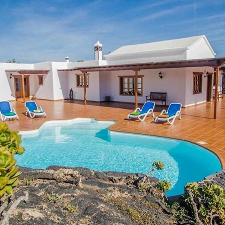 Casa Lola Lanzarote Piscina Climatizada Y Wifi Free Villa San Bartolome  Exterior photo
