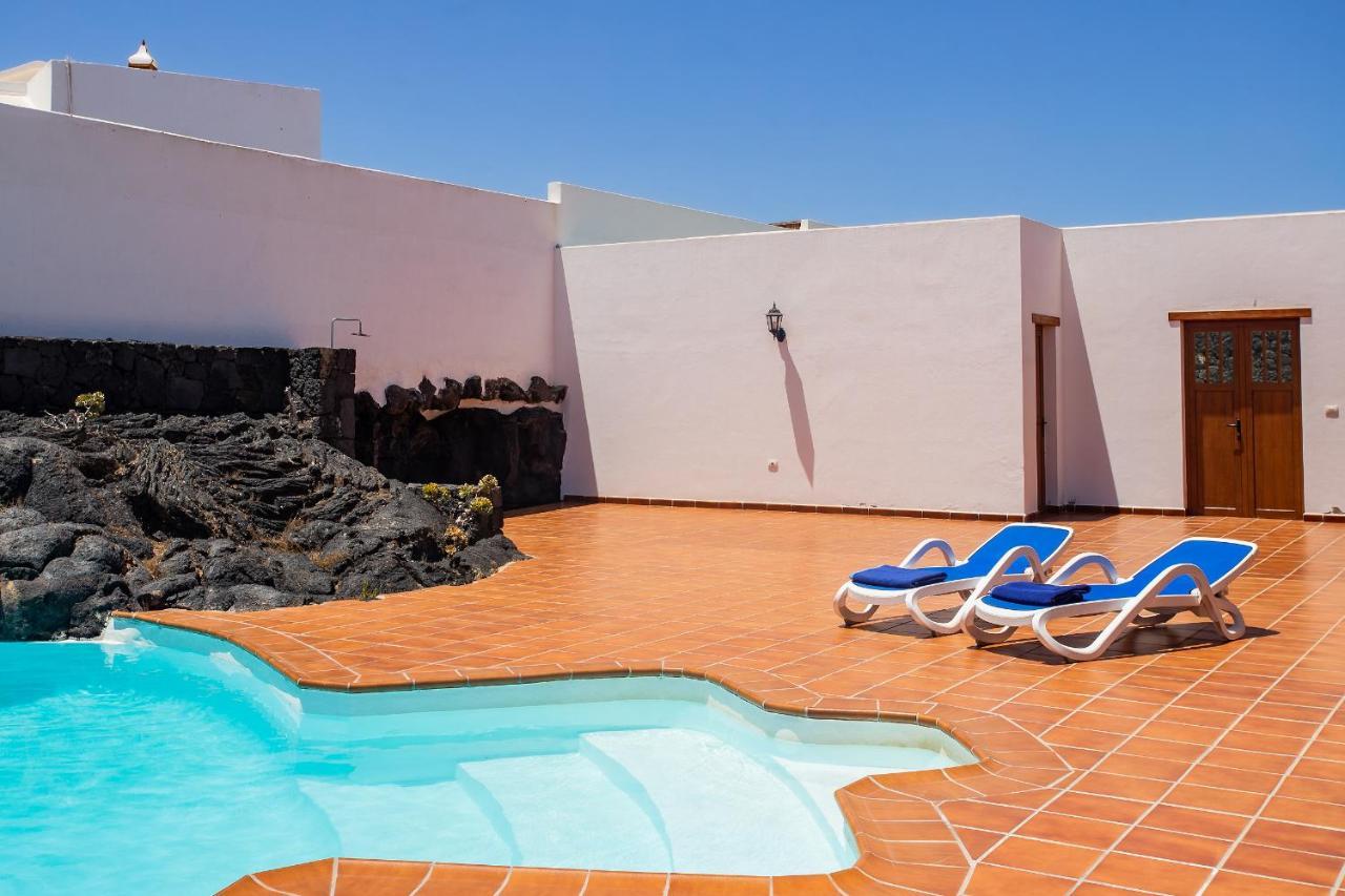Casa Lola Lanzarote Piscina Climatizada Y Wifi Free Villa San Bartolome  Exterior photo