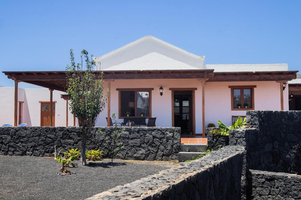 Casa Lola Lanzarote Piscina Climatizada Y Wifi Free Villa San Bartolome  Exterior photo